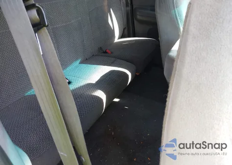 1999 Ford F-150 Lariat/Work Series/Xl/Xlt from USA, damaged, VIN 1FTRX18W4XNA50527